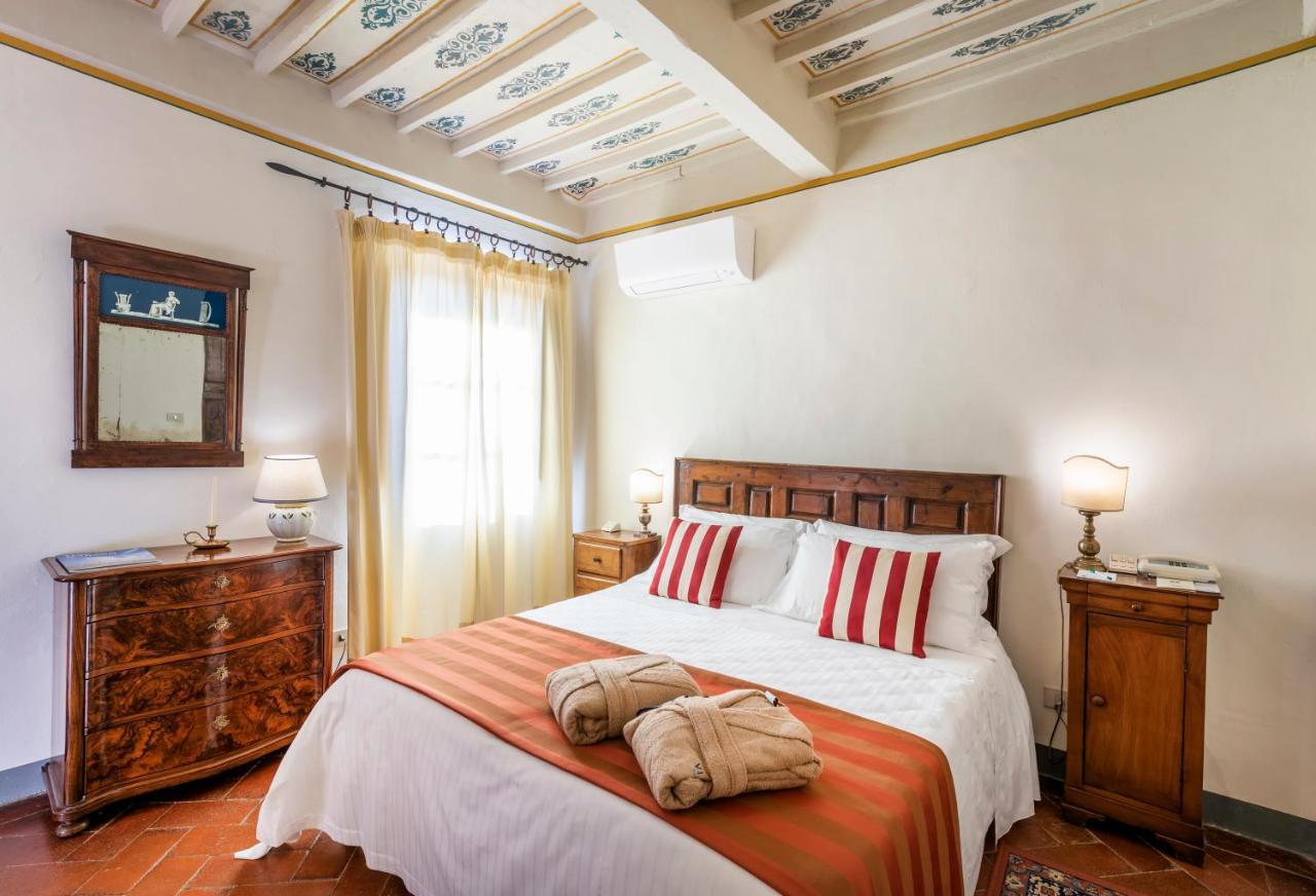 Hotel Relais Vignale & 4*